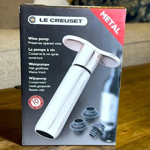 NWT Le Creuset WA-137AS Metal Wine Pump Preserves Open Wine (Stainless Steel) - Picture 9 of 11